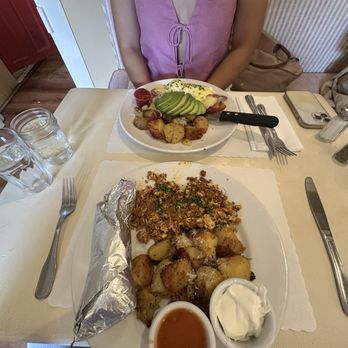 Red House Cafe - Breakfast & Brunch Near Me - Pacific Grove, California Red House Cafe - Breakfast & Brunch Near Me - Pacific Grove, California