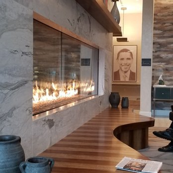 Mesler Kitchen Bar Lounge - Fireplace and Obama pic in Sophy lobby - New American Near Me - Chicago, Illinois Mesler Kitchen Bar Lounge - Fireplace and Obama pic in Sophy lobby - New American Near Me - Chicago, Illinois