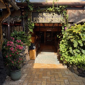 Mama's Fish House - Entrance to Restaurant - Seafood Near Me - Paia, Hawaii Mama's Fish House - Entrance to Restaurant - Seafood Near Me - Paia, Hawaii