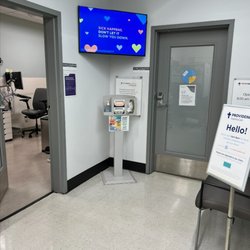 Providence Express Care at Walgreens Murray Hill - Entrance to exam room