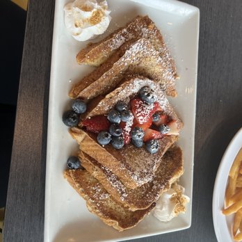 Toast - French Toast - American Near Me - Sugar Land, Texas