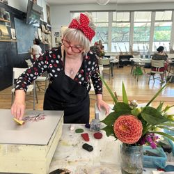The ArtWay Studio - Encaustic workshop