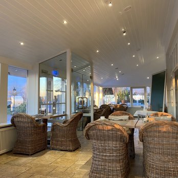 Hotel Strandhotel - ... Wintergarten ... - Hotels Near Me - Strande, SH