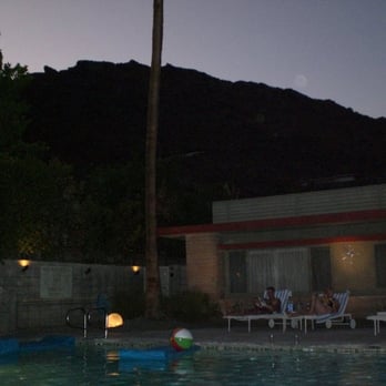 Orbit In - pool area at night - Hotels Near Me - Palm Springs, California Orbit In - pool area at night - Hotels Near Me - Palm Springs, California
