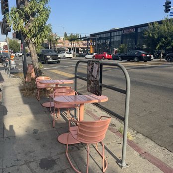 Whata Peach - Outdoor seatings - Juice Bars & Smoothies Near Me - Los Angeles, California