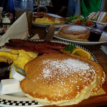 Black Bear Diner Downey - Diners Near Me - Downey, California Black Bear Diner Downey - Diners Near Me - Downey, California