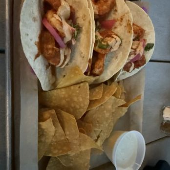 Devils Backbone Brewing Company - Fish Tacos and Chips - Brewpubs Near Me - Lexington, Virginia Devils Backbone Brewing Company - Fish Tacos and Chips - Brewpubs Near Me - Lexington, Virginia