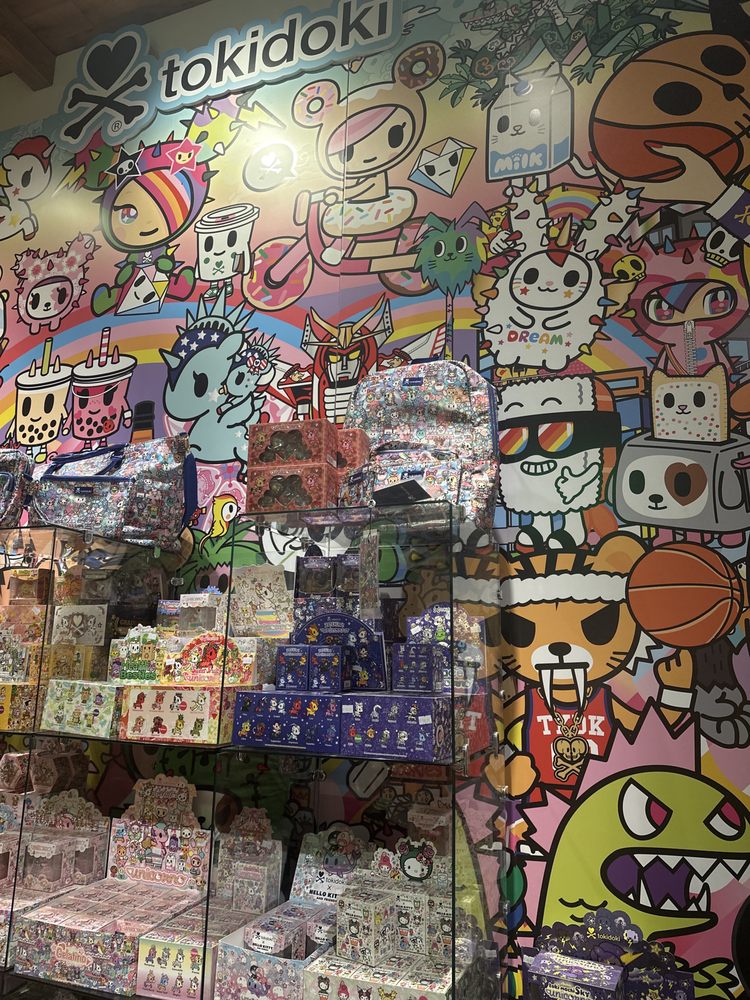 TOKIDOKI STORE Updated October 2024 Caesars Palace Dr, Las Vegas