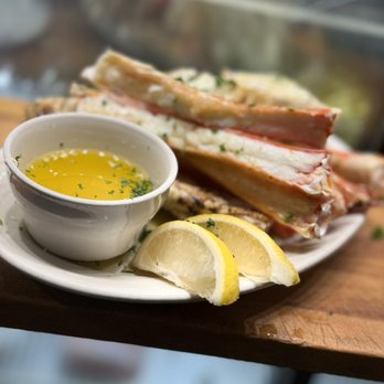 4th Base Restaurant - King Crab Legs - Seafood Near Me - West Milwaukee, Wisconsin 4th Base Restaurant - King Crab Legs - Seafood Near Me - West Milwaukee, Wisconsin