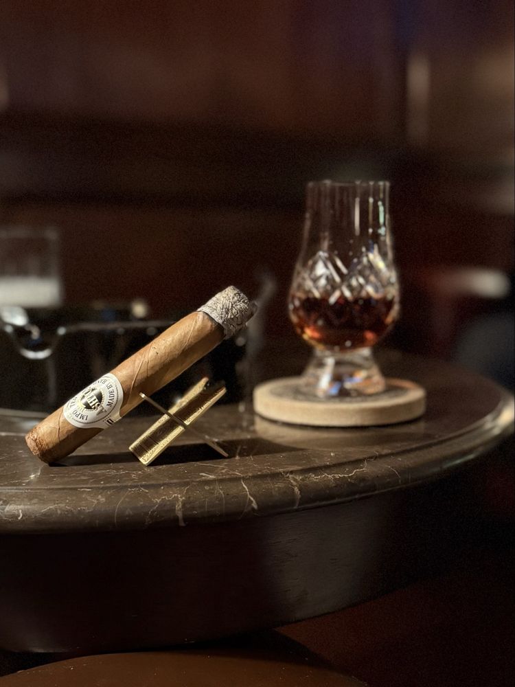 Stamford Cigar Lounge