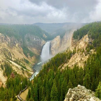 Buffalo Roam Tours - Yellowstone waterfall - Bus Tours Near Me Buffalo Roam Tours - Yellowstone waterfall - Bus Tours Near Me