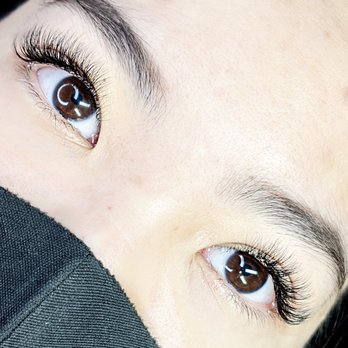 Summer Moon Lash - Beautiful volume set done! - Eyelash Service Near Me - Toronto, Ontario Summer Moon Lash - Beautiful volume set done! - Eyelash Service Near Me - Toronto, Ontario