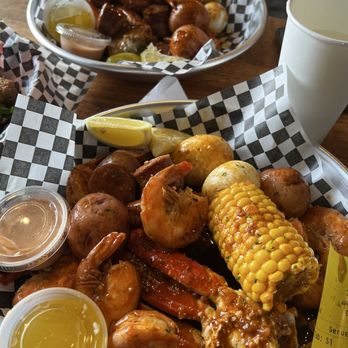HappyRito Seafood - Cajun/Creole Near Me - Cedar Park, Texas HappyRito Seafood - Cajun/Creole Near Me - Cedar Park, Texas