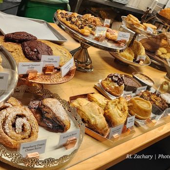 One House Bakery - Yummy pastry display - Bakeries Near Me - Benicia, California One House Bakery - Yummy pastry display - Bakeries Near Me - Benicia, California