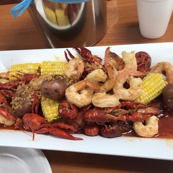 Cajun Deli - Cajun/Creole Near Me - Brooklyn Park, Minnesota