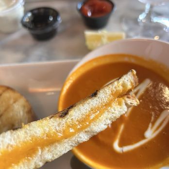 Lucca Bar & Grill - Grilled Cheese and Tomato Soup - New American Near Me - Benicia, California