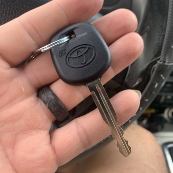 Lee's Key & Locksmith - Replacement key for 2008 Corolla. - Keys & Locksmiths Near Me - Los Angeles, California Lee's Key & Locksmith - Replacement key for 2008 Corolla. - Keys & Locksmiths Near Me - Los Angeles, California