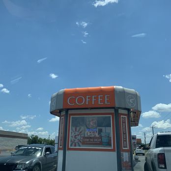 On the Grind Coffee - a coffee kiosk in a parking lot - Coffee & Tea Near Me - New Braunfels, Texas On the Grind Coffee - a coffee kiosk in a parking lot - Coffee & Tea Near Me - New Braunfels, Texas