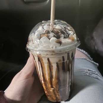 Red Barn Chicken - THE -ROCKBASH- SHAKE - Fast Food Near Me - Farmington, Utah