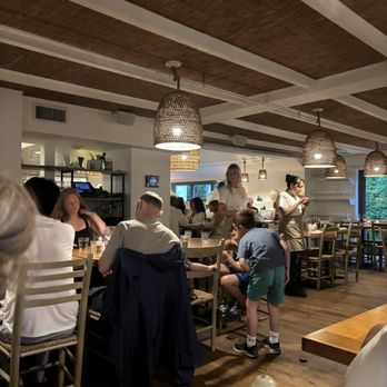 Calissa Hamptons - Indoor - Mediterranean Near Me - Water Mill, New York