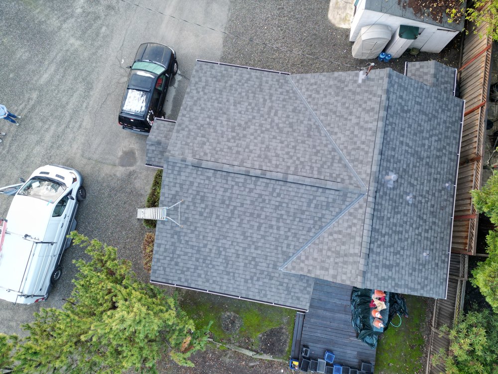 Slide of GTE Construction & Roofing 