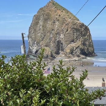 Haystack Rock - Landmarks & Historical Buildings Near Me - Cannon Beach, Oregon Haystack Rock - Landmarks & Historical Buildings Near Me - Cannon Beach, Oregon