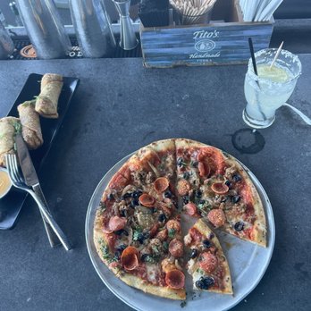 Oak & Stone - Great pizza and appetizers.... Margarita was good!!! - Pizza Near Me - Bradenton, Florida Oak & Stone - Great pizza and appetizers.... Margarita was good!!! - Pizza Near Me - Bradenton, Florida