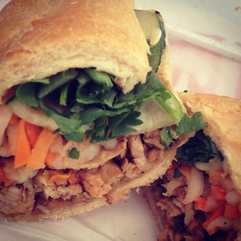 Pho Lang Thang - chicken bahn mi - Vietnamese Near Me - Cincinnati, Ohio