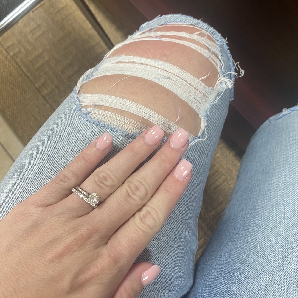 Kelly did a great job on SNS manicure and extremely friendly. Highly recommend. Kelly did a great job on SNS manicure and extremely friendly. Highly recommend.