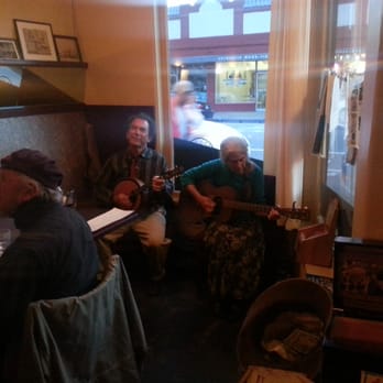 La Posta - Live music Tuesday night, awesome duo with guitar and mandolin - Italian Near Me - Santa Cruz, California La Posta - Live music Tuesday night, awesome duo with guitar and mandolin - Italian Near Me - Santa Cruz, California