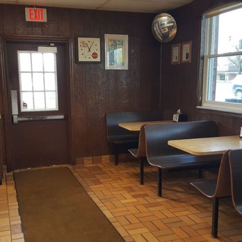 Bill's Donut Shop - Seating - Donuts Near Me - Centerville, Ohio