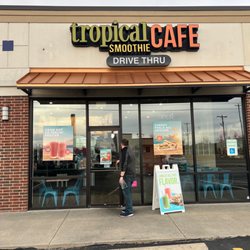 Tropical Smoothie Cafe - Outside