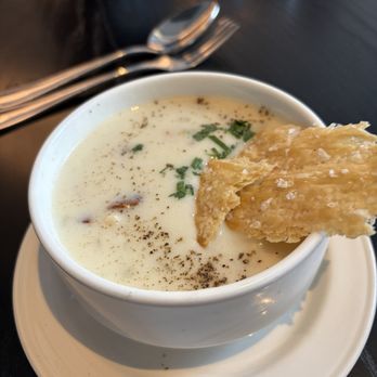 Row 34 - Seafood Near Me - Burlington, Massachusetts