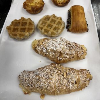Reis’ Bakery - Bakeries Near Me - Omaha, Nebraska