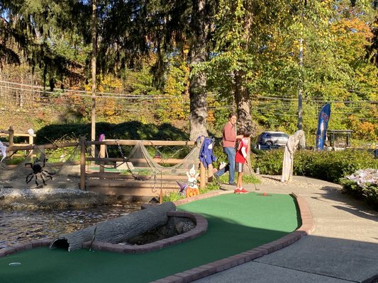 SAXON WOODS MINI GOLF COURSE 67 Photos 1800 Mamaroneck Ave White 
