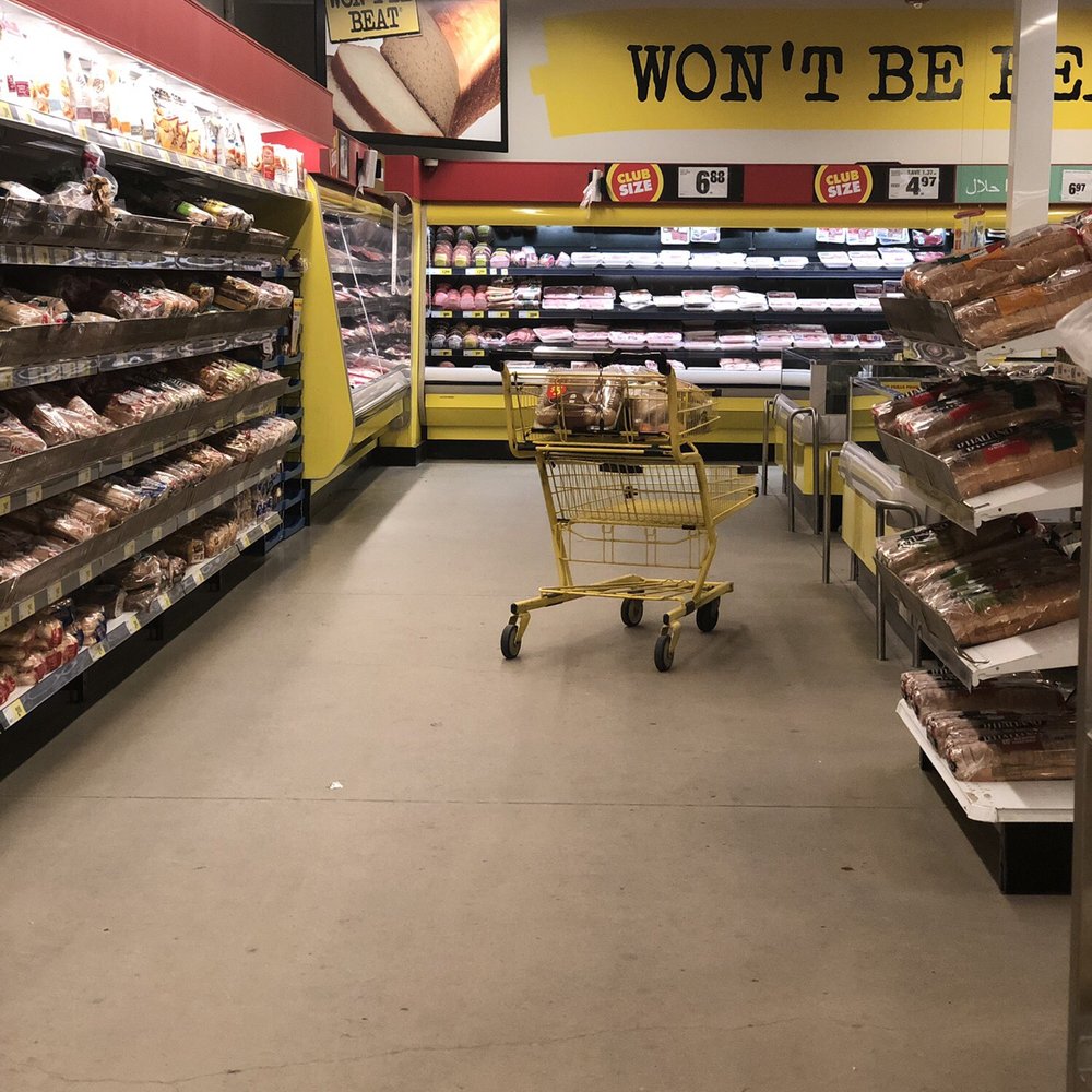 Brook’s No Frills - Aisle of No Frills - Grocery Near Me - Edmonton, Alberta