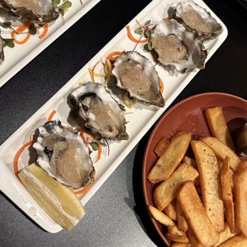 Fermentation Lab - Fresh oysters with flavor ice and duck fat fries - Cocktail Bars Near Me - San Francisco, California
