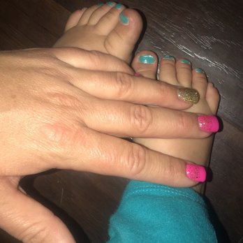 Vip Nails & Lashes - Nail Salons Near Me - Riverside, California