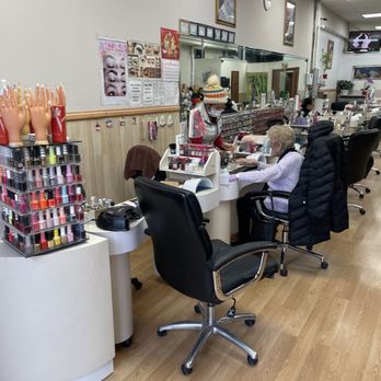 Magical Nails - Annette has been a loyal longtime supporter for 25 years. Lynn is the owner she's a very nice lady. - Nail Salons Near Me - Haverstraw, New York Magical Nails - Annette has been a loyal longtime supporter for 25 years. Lynn is the owner she's a very nice lady. - Nail Salons Near Me - Haverstraw, New York