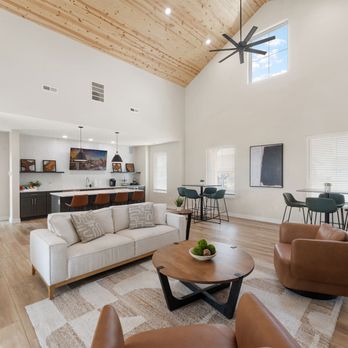 Canvas at Crown Point - Apartments Near Me - Crown Point, Indiana