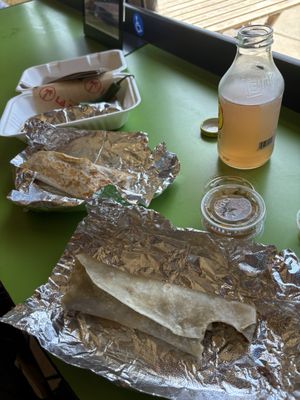 Burritos La Palma by null
