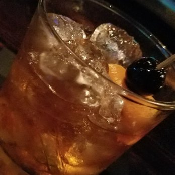 Francis Bogside - Old Fashion - Gastropubs Near Me - San Antonio, Texas