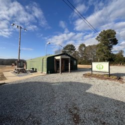 Hot Shots Driving Range
