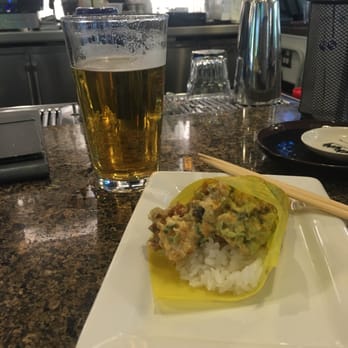 Mikuni - Zig zag soft shell crab hand roll and Sapporo!!!! - Japanese Near Me - Davis, California Mikuni - Zig zag soft shell crab hand roll and Sapporo!!!! - Japanese Near Me - Davis, California