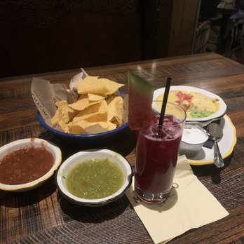 Muchacho - Chips, salsa, and queso were great! The La Flor De Amor cocktail was great!! - Mexican Near Me - Dallas, Texas