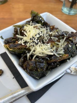 Hops & Thyme by null