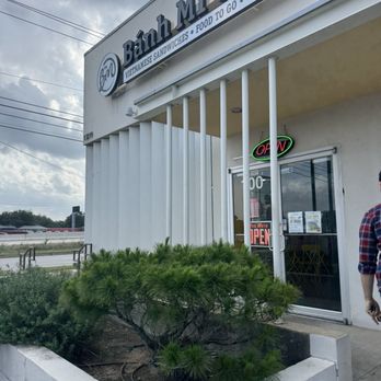 Banh Mi Oven - Vietnamese Near Me - Austin, Texas