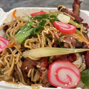 Chubby's Diner - Fried saimin - Diners Near Me - Kailua-Kona, Hawaii
