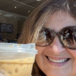 Did I mention it was a vanilla Cold Brew with Oatmilk? Yummm! Did I mention it was a vanilla Cold Brew with Oatmilk? Yummm!