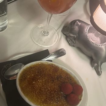 Morton's The Steakhouse - Crème brûlée - Steakhouses Near Me - Fort Lauderdale, Florida Morton's The Steakhouse - Crème brûlée - Steakhouses Near Me - Fort Lauderdale, Florida